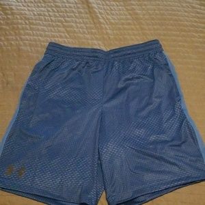 New Mens Under Armour Heat gear shorts LG